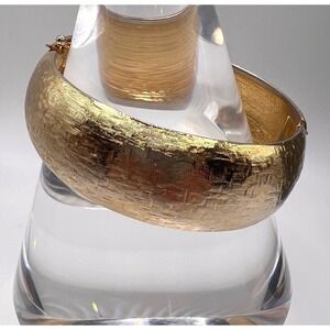 Vintage Monet Etched Gold Tone Hinged Bangle Bracelet 7.25"‎
